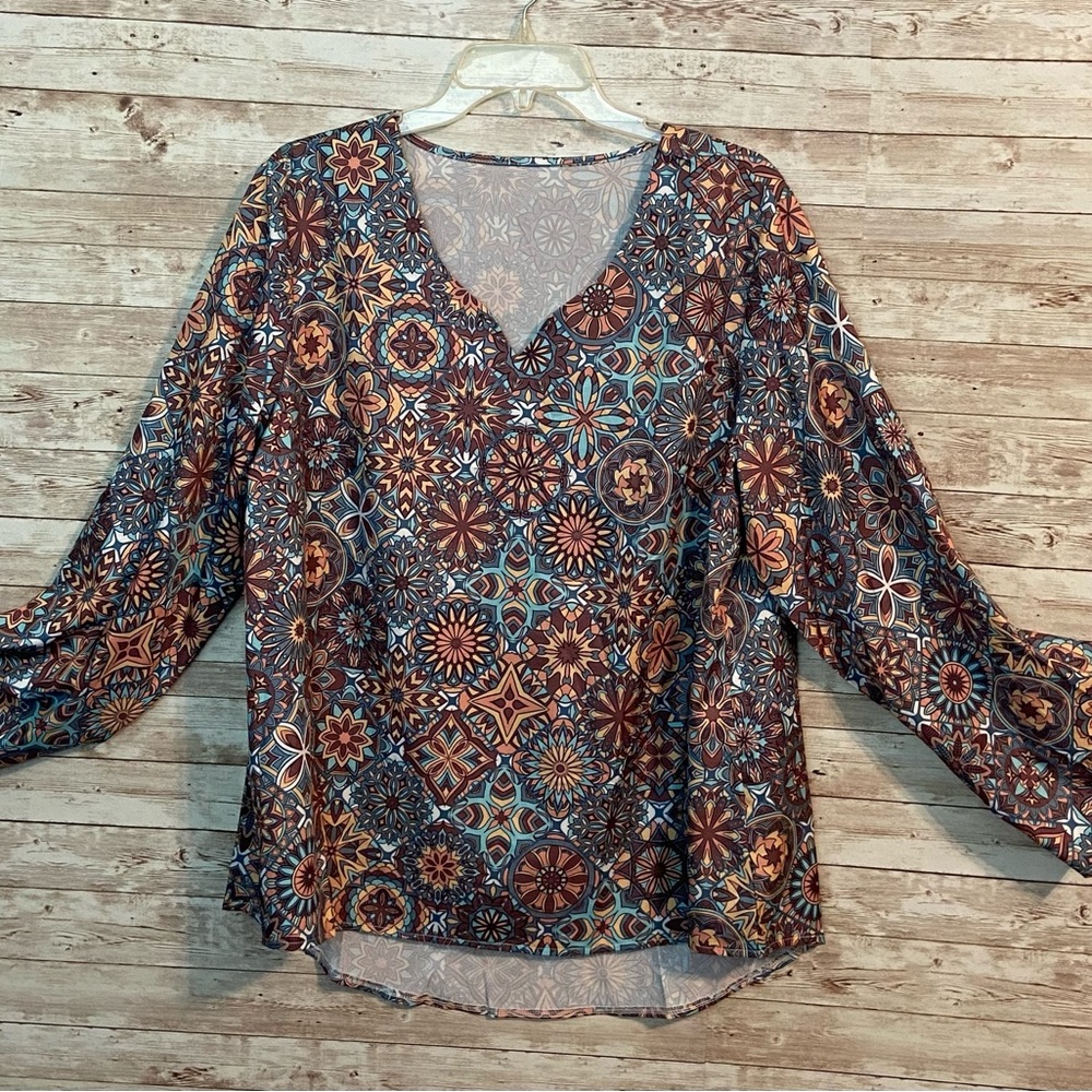 Boho Blouse, Size XL.
